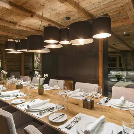 Located In The Exclusive Area Of Oberlech *